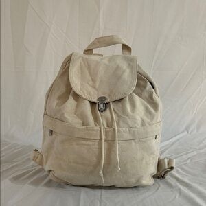 BAGGU Cream Canvas Backpack